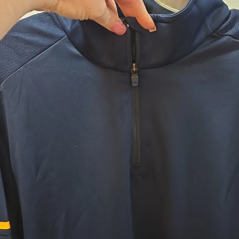 Adidas  Quarter Zip Men's Navy Jacket with Yellow/Gold Details XL NEW